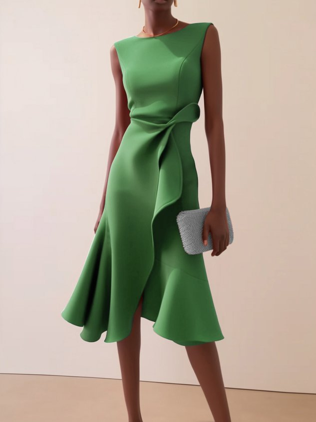 Draped midi dress in green - front