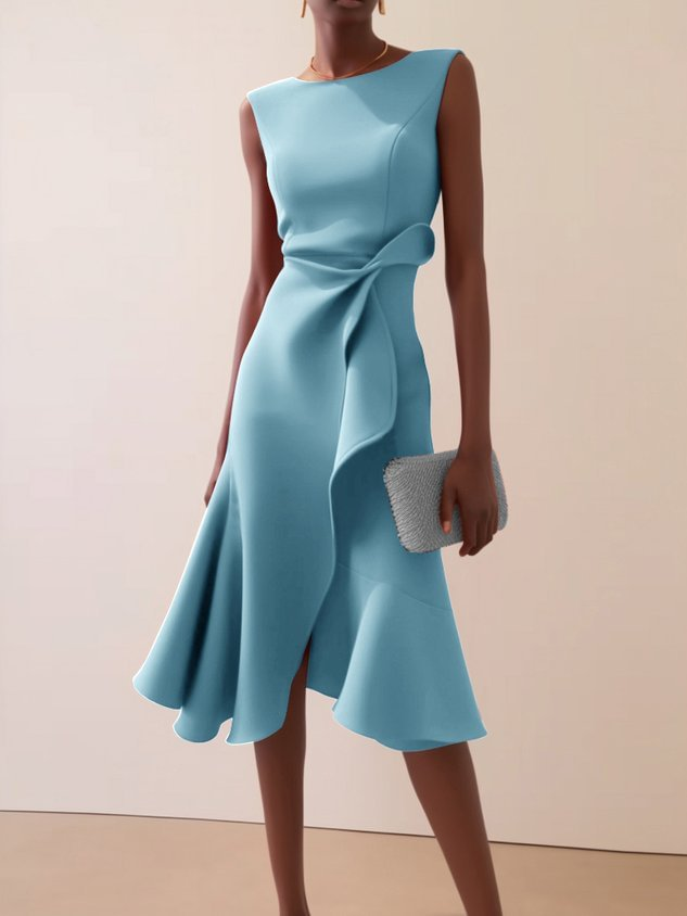 Draped midi dress in light blue - front