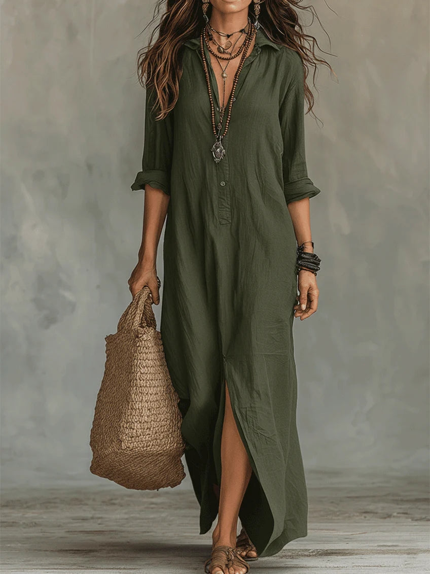 Flowing floor-length maxi dress in green - front