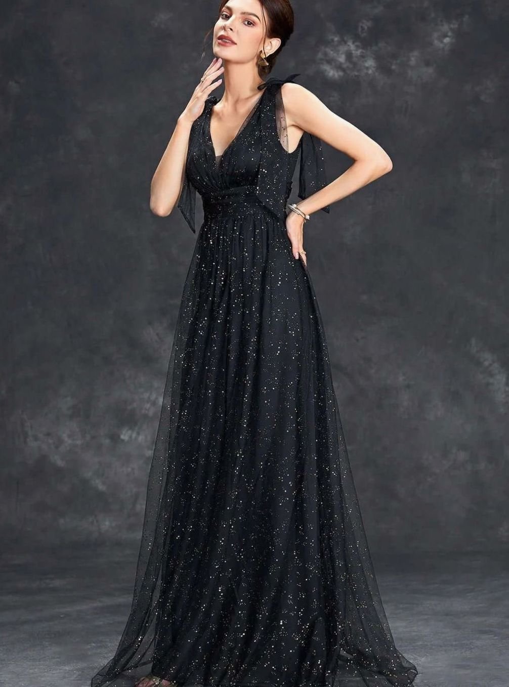 Glitter maxi dress with V-neck and tulle skirt in Black