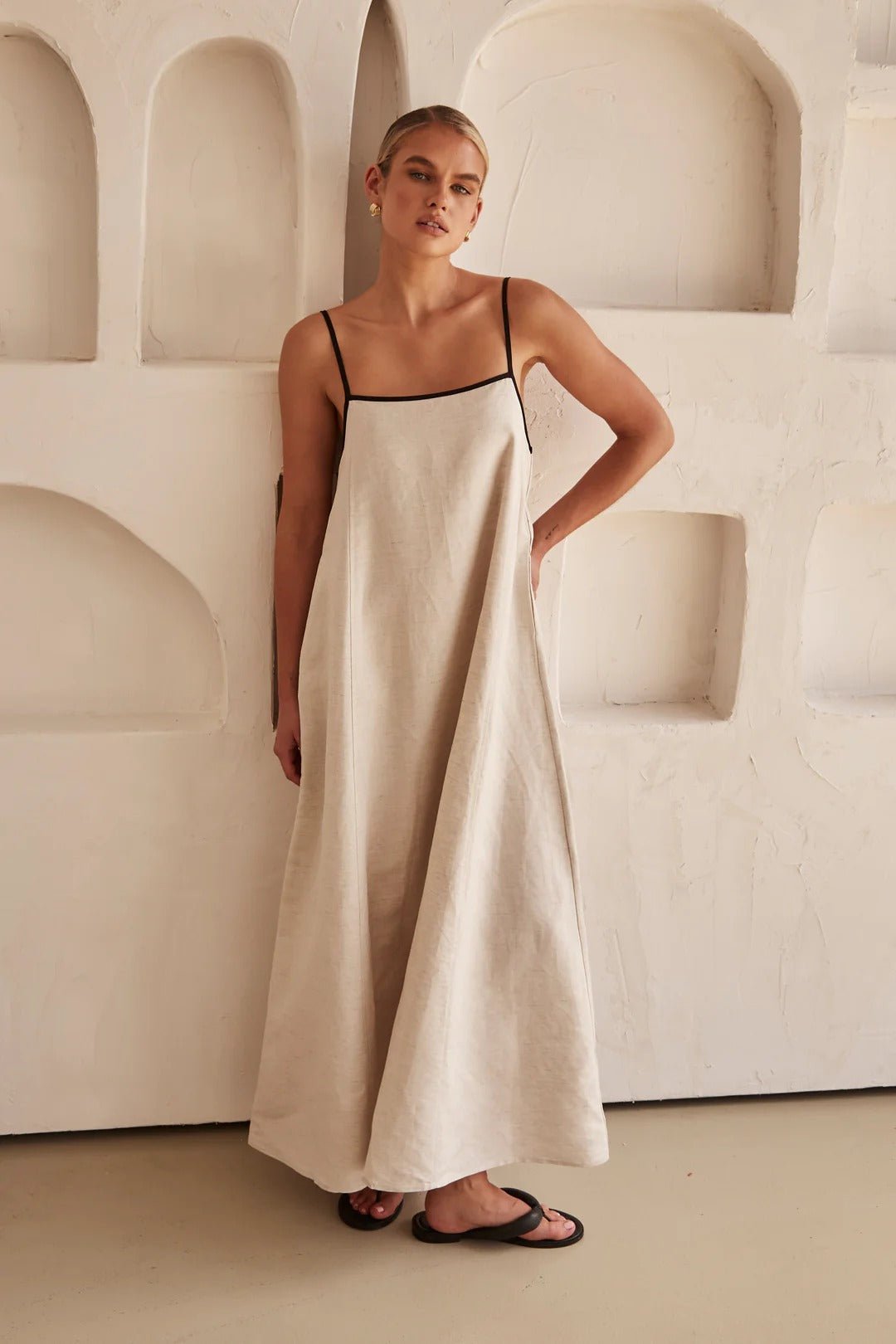 Linen-blend maxi dress in cream - full length