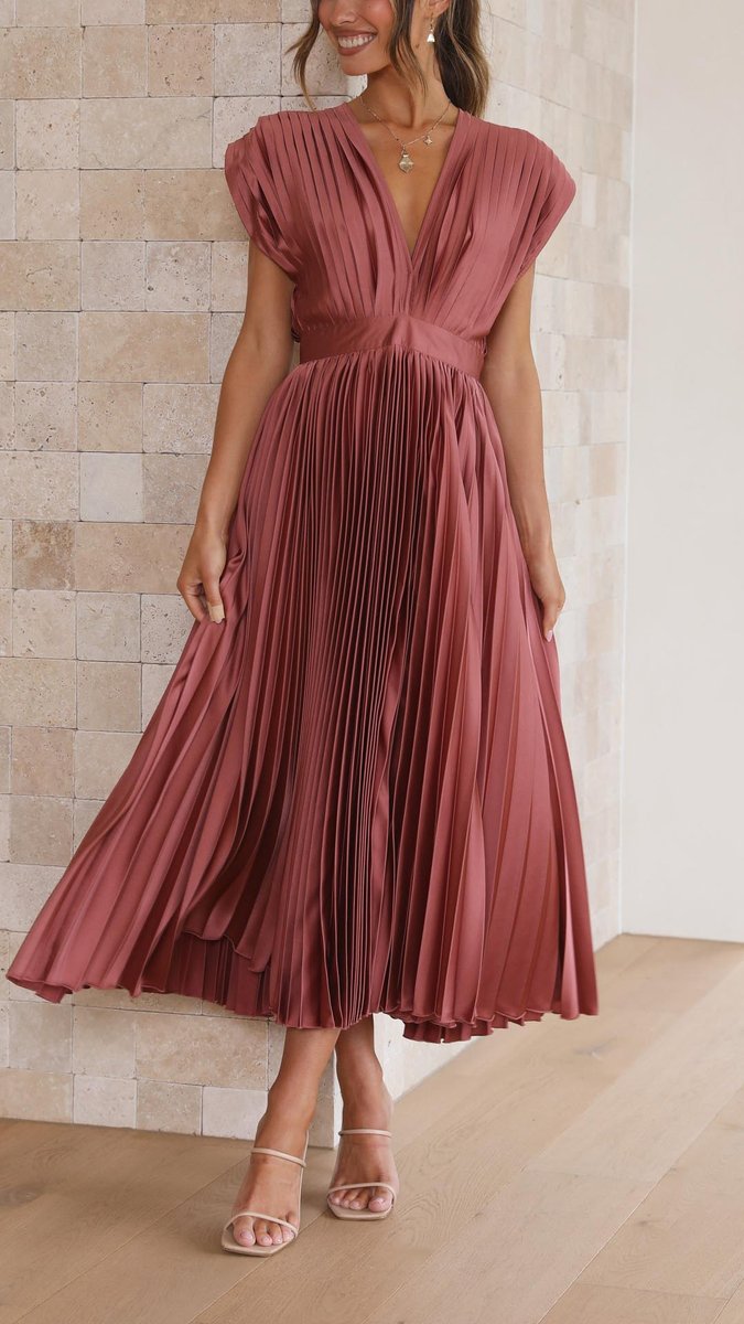 Pleated midi party dress with V-neck in antique pink