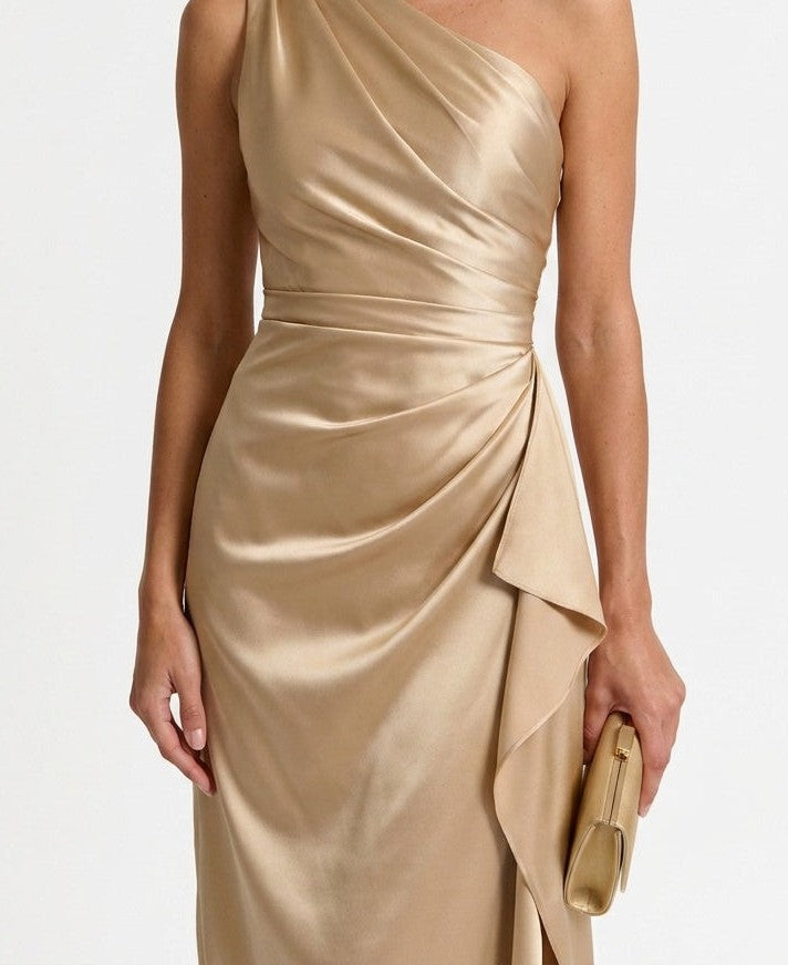 One-shoulder satin midi dress in champagne – detail