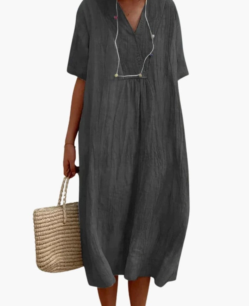 Relaxed linen V-neck midi dress in black – front