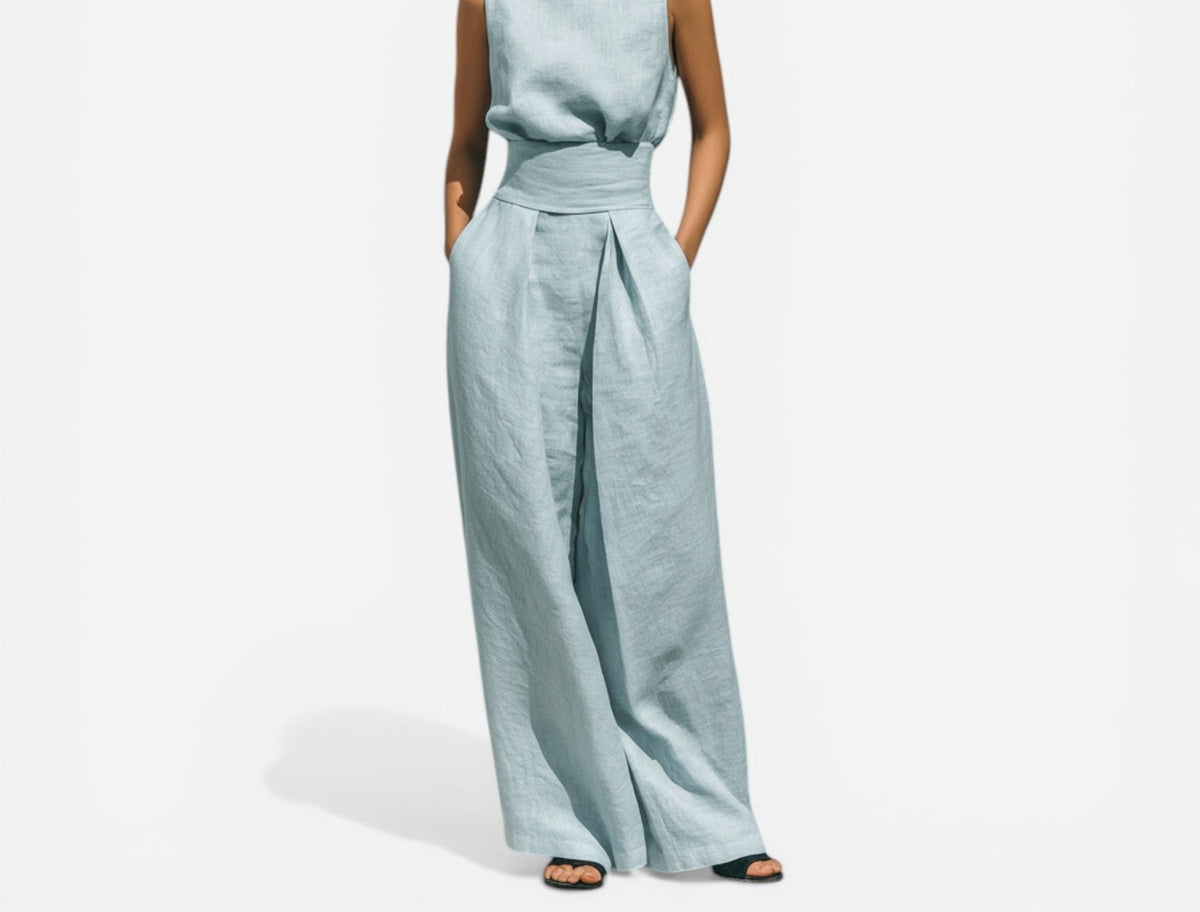 Cotton-linen sleeveless blouse and wide-leg pants set in sky blue – front
