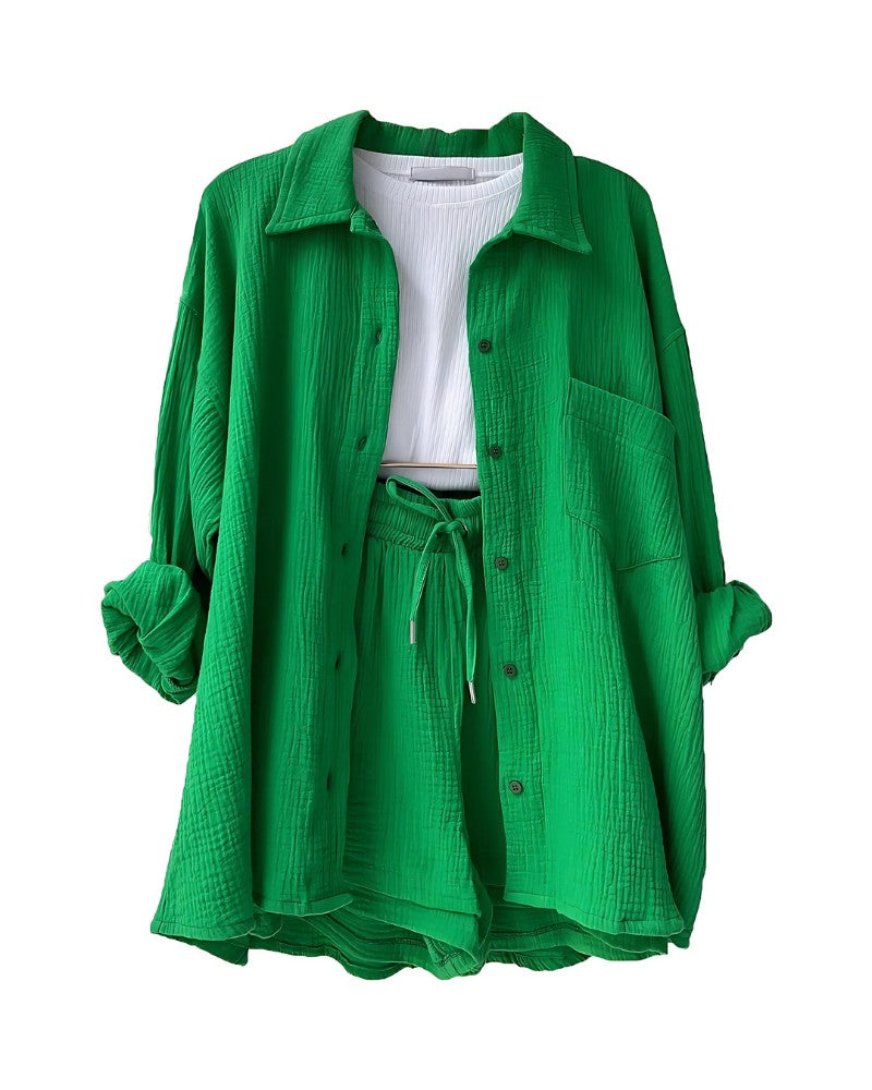 Textured button-up shirt and shorts set in green – flat lay