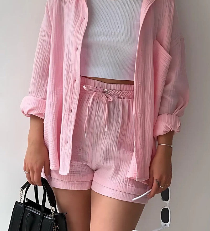 Textured button-up shirt and shorts set in light pink – worn