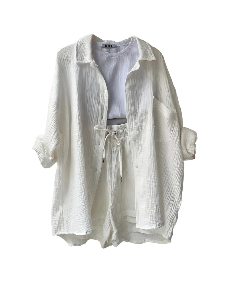 Textured button-up shirt and shorts set in white – flat lay